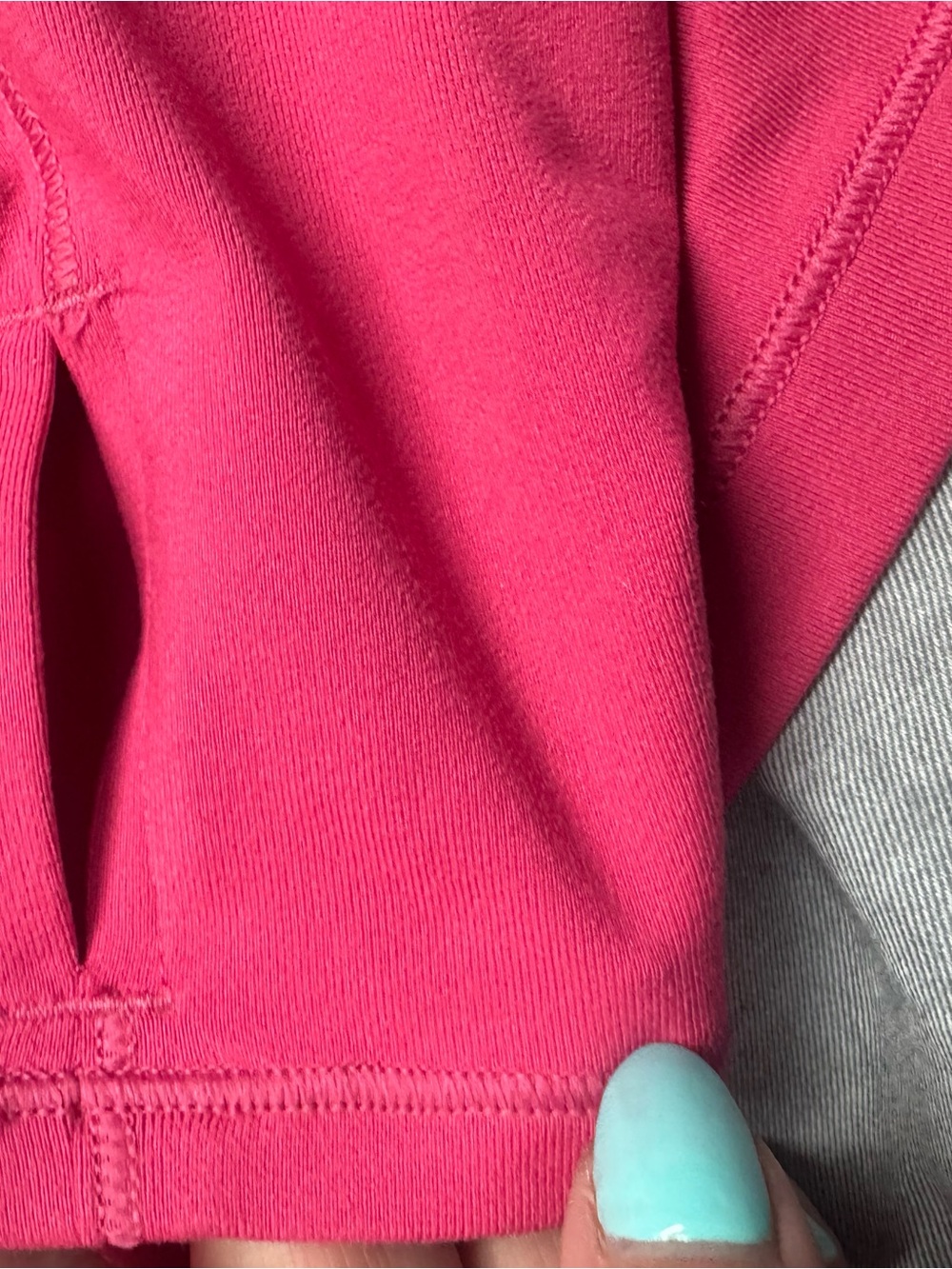 Athleta Shanti PowerVita Long Sleeve Crop Top Pink NWT Medium Thumbholes - Picture 10 of 12